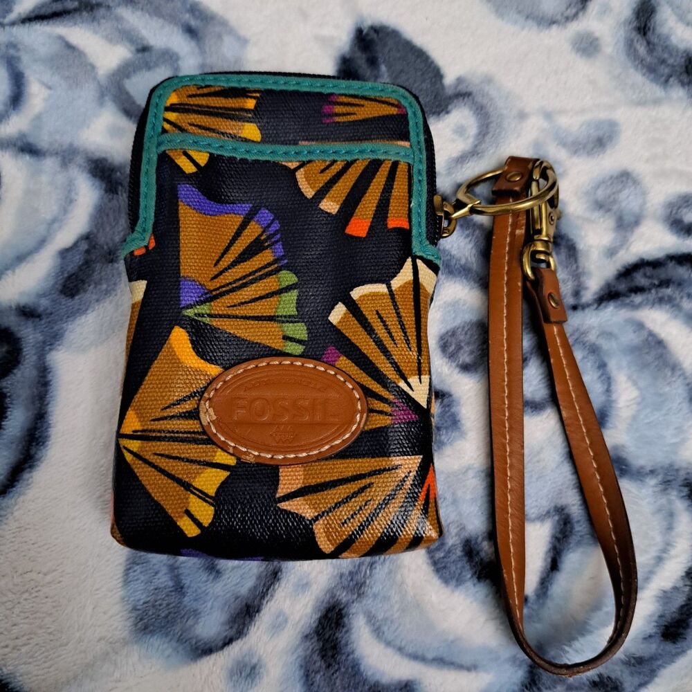 FOSSIL Key-Per Floral Coated Canvas Wristlet Wallet Top Zip Phone Cigarettes CC